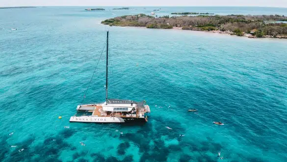 Bona Vida Catamaran Cartagena