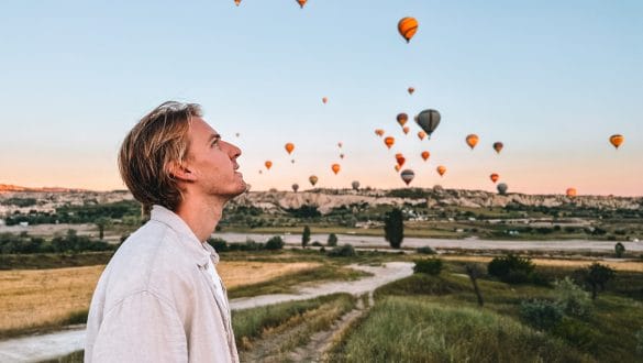 Luchtballonnen spotten Cappadocië